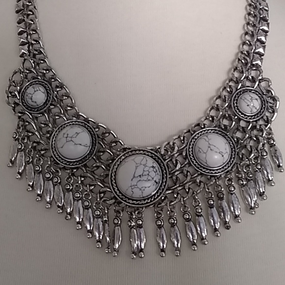 Silver Chunky Necklace Western Boho - Picture 2 of 3